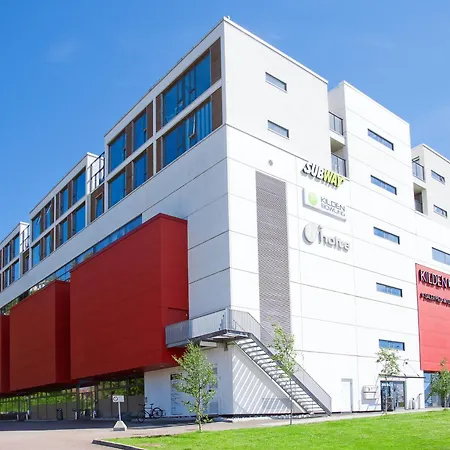 Spacious 4-br Free Parking *