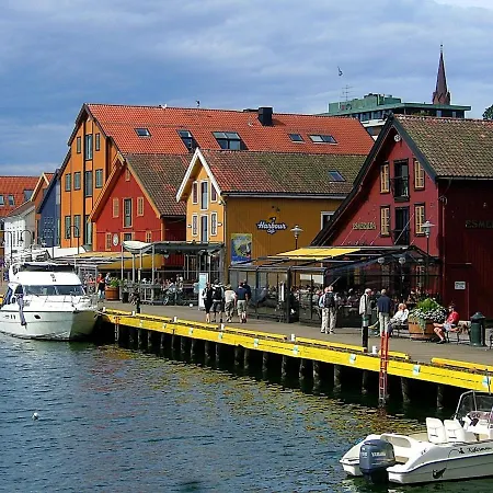 Spacious 4-br Free Parking Διαμέρισμα Tønsberg